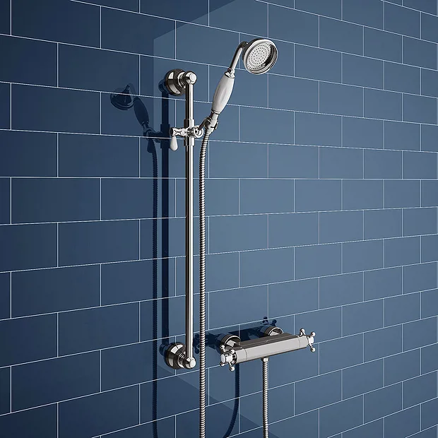 Chatsworth Traditional Crosshead Bottom Outlet Thermostatic Bar Shower Valve - Image 3