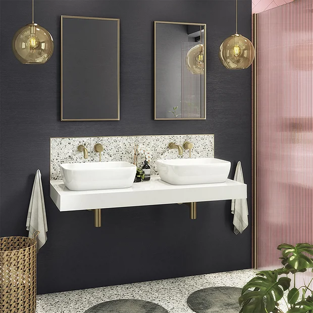 Venice Brushed Brass 400 X 700mm Rectangular Mirror - Image 5